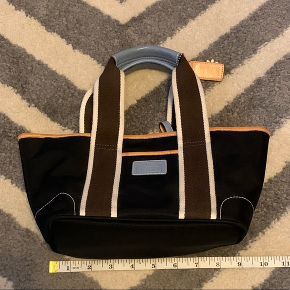 Small Coach Bag - Picture 4 of 6